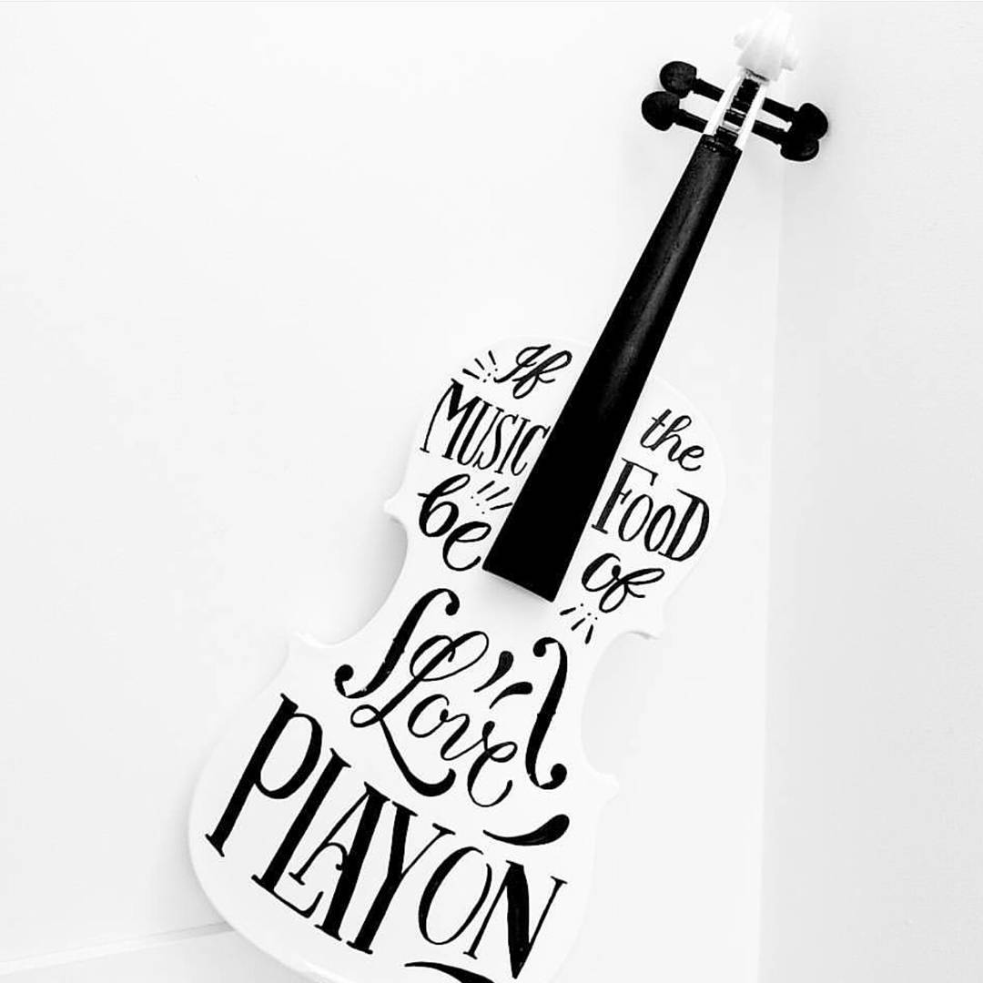 Beautiful lettering on violin by The Daily Type