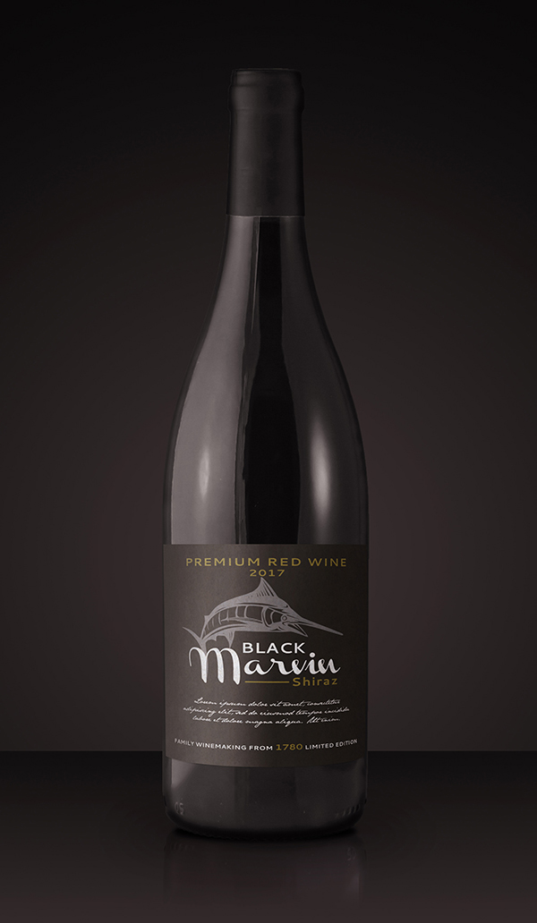 How to Create a Realistic Wine-Bottle Mockup Template in Adobe Photoshop