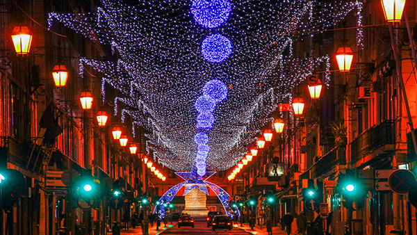 Christmas in World's Most Beautiful Cities - 48