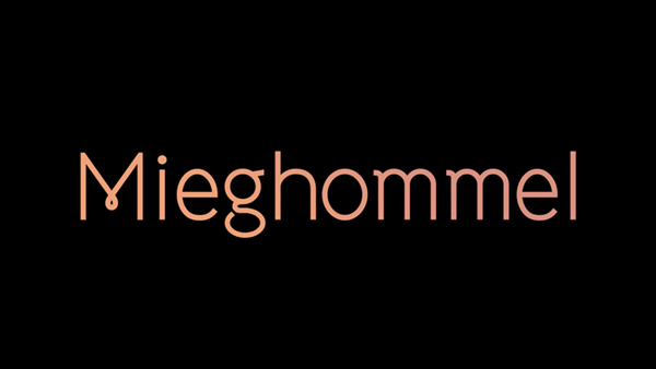 Mieghommel Free Font